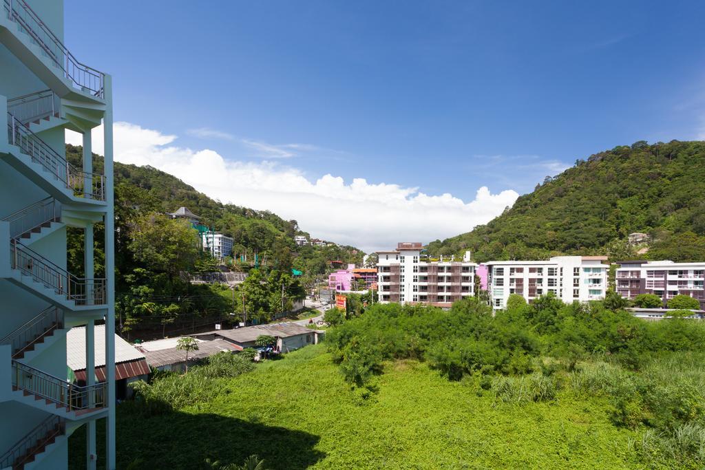 The Little Moon Residence Patong Eksteriør bilde